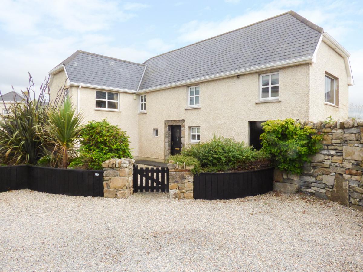 2 Fishery Cottages バンドラン エクステリア 写真